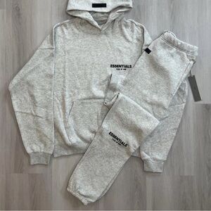 Essentials Fear of God Men’s Multiple Size Tracksuit 100% Authentic